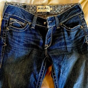 Ariat mid rise bootcut jeans. Size 28L